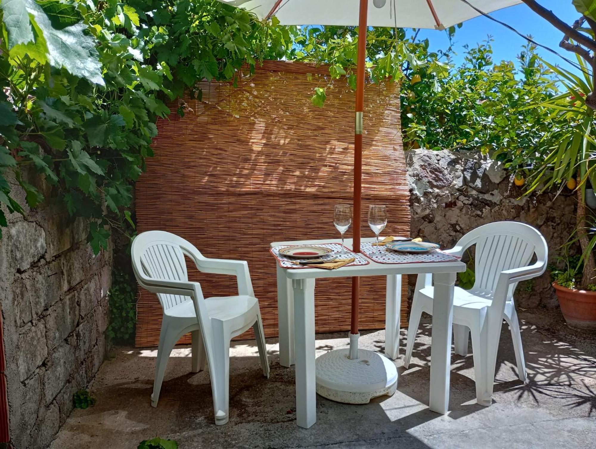 Casa Figus Via Azuni 5 Narbolia Apartman Kültér fotó